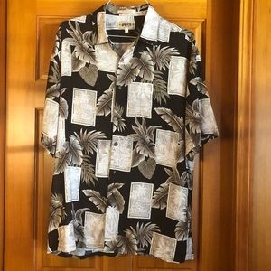 Men’s Button Down Hawaiian Style Shirt XL